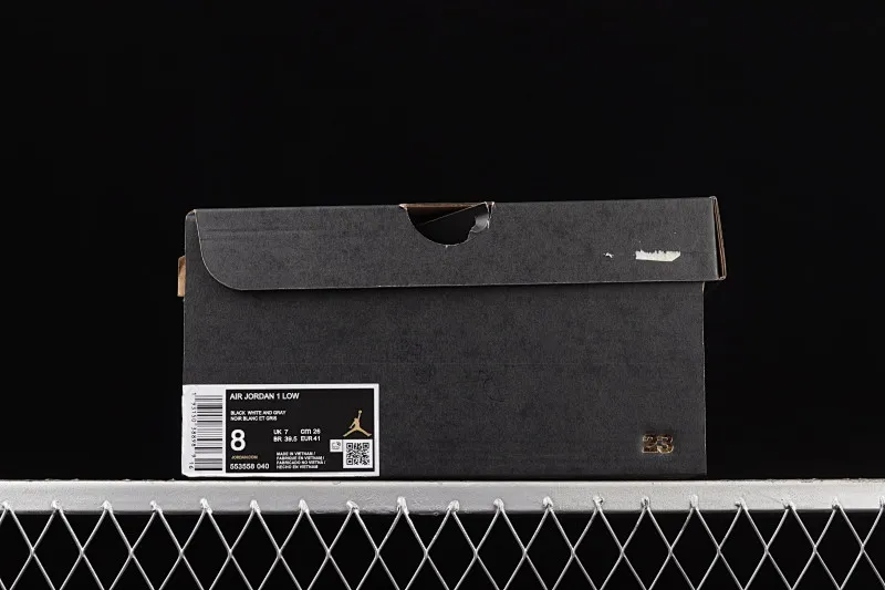 All categories Air Jordan Jordan series basketball shoes Air Jordan 1 Low Air Jordan 1 Low AJ1 Joe 1 painted hand-painted cashew flower low-top cultural basketball shoes 553558-040
